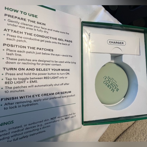 NWT Mario Badescu Red Light EMS Under Eye Patches - Picture 10 of 11